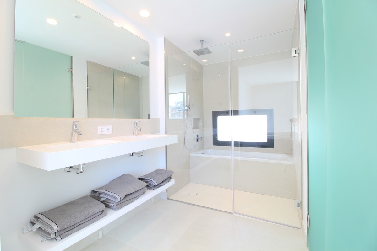 8-e64a9055bba3e77ac8aca3b893cdf826-1.jpg