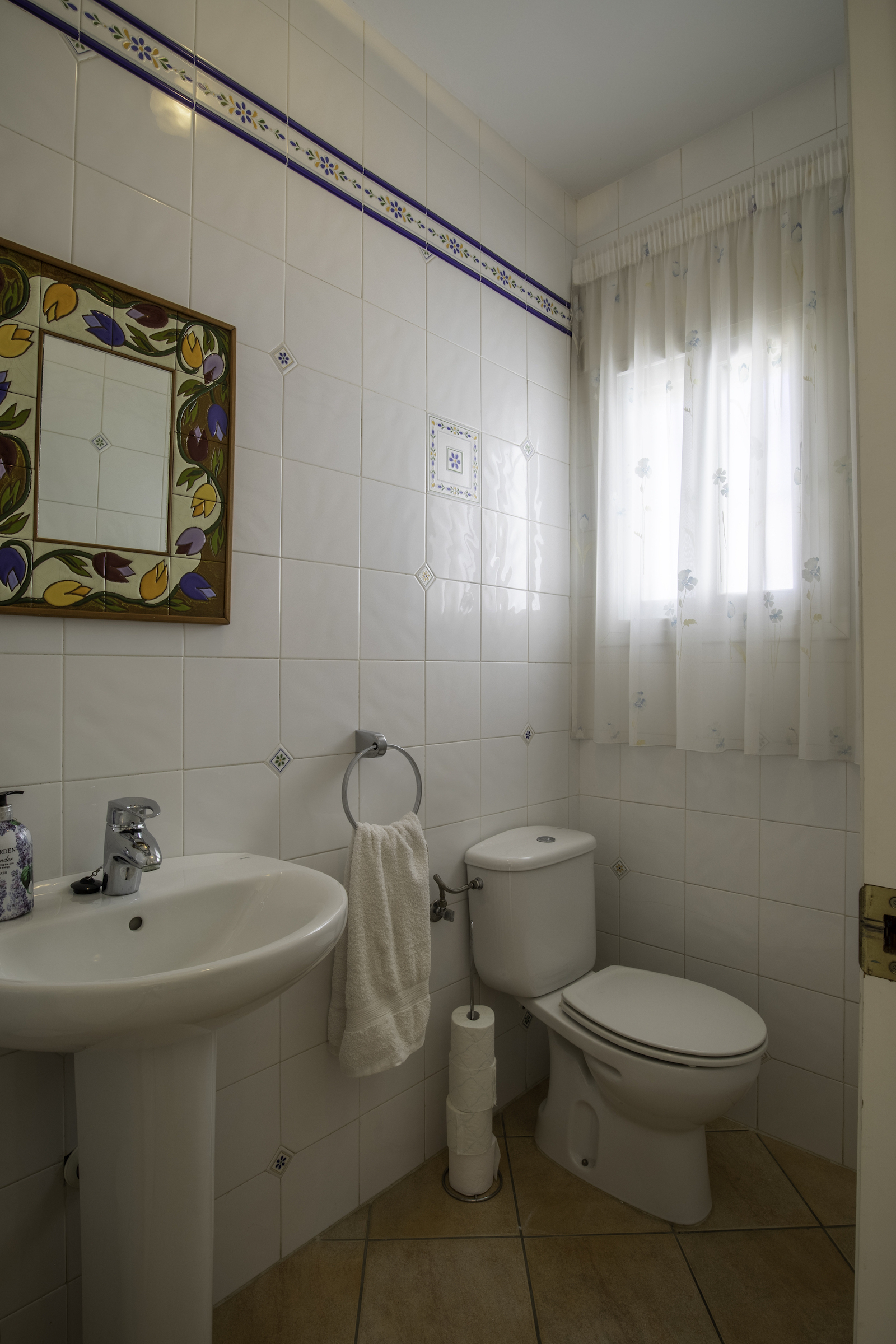 tine-cuarto-deb-01