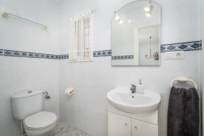 BZPAAP6939_167504_800_V0_292F