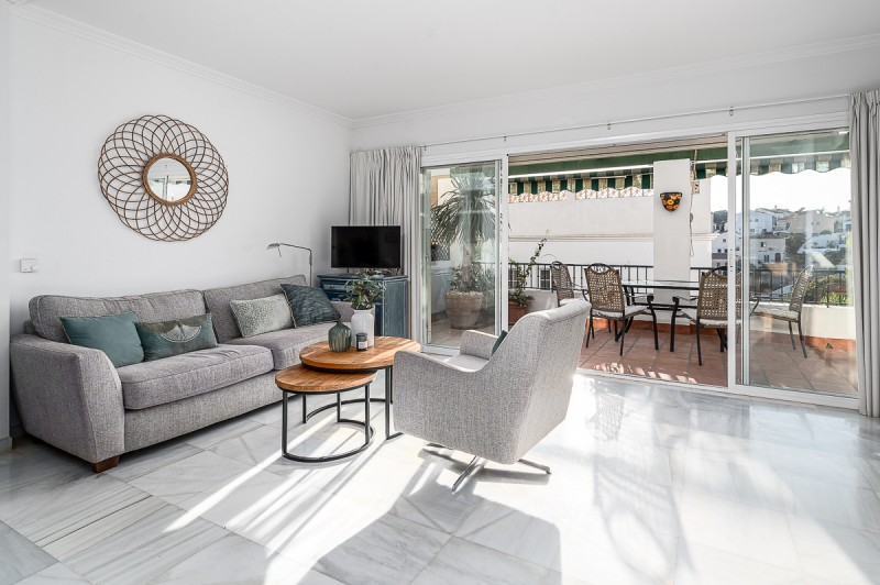 BZPAAP6939_167505_800_V0_A392