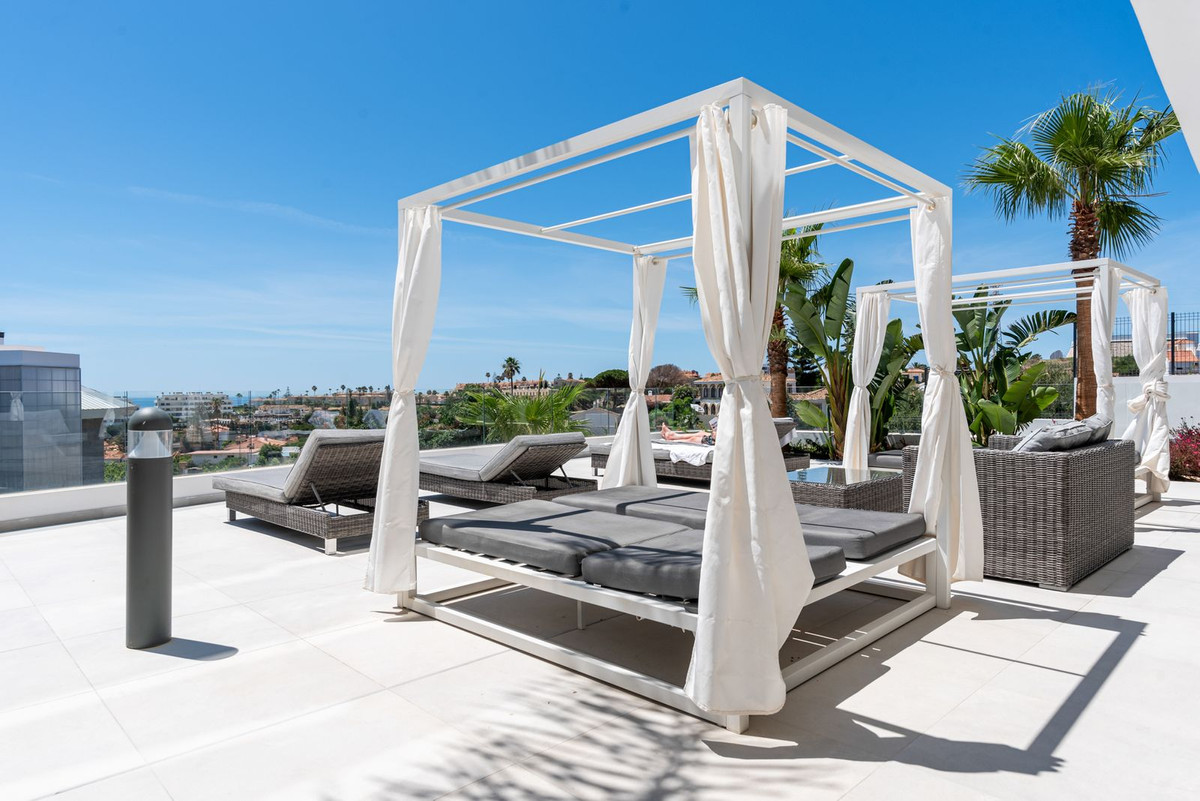 7980e48d732b6fc85c14b43b94d2aa54