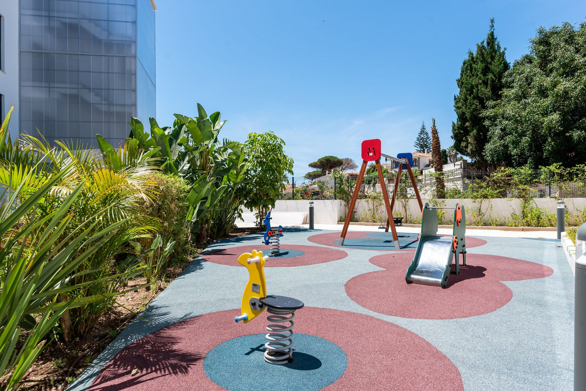 7980e48d732b6fc85c14b43b94d2aa54