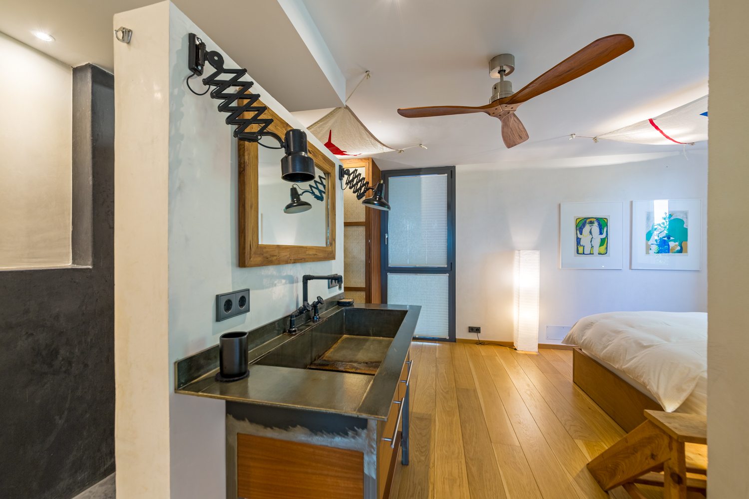 65b7d22e786a1c15eba30d05