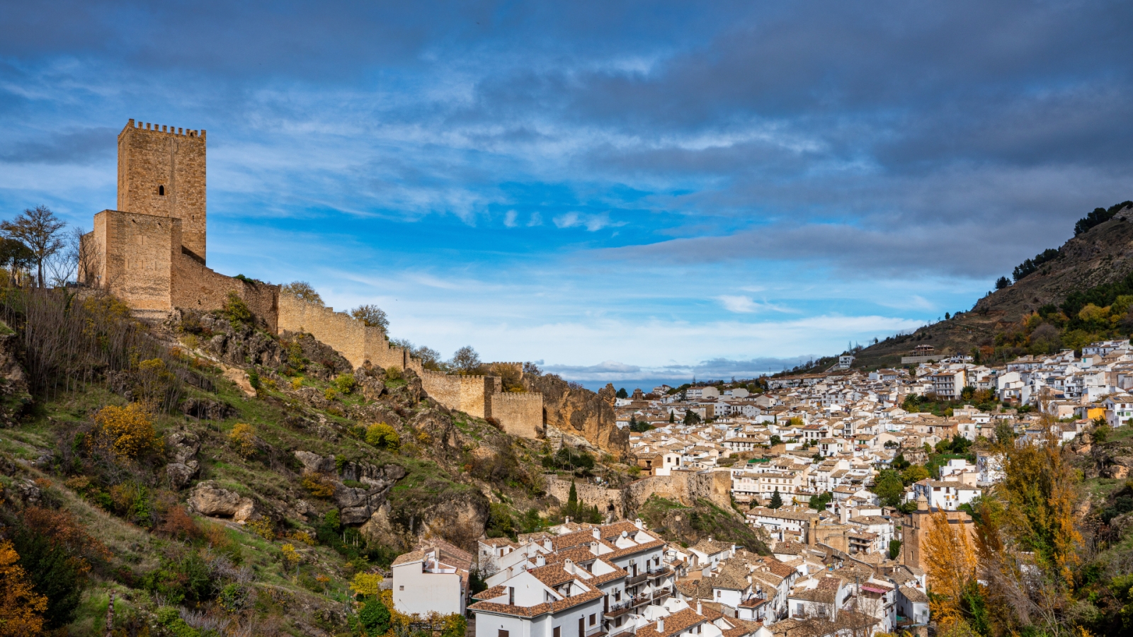 shutterstock 1891910137 - La ciudad de Cazorla, provincia de Jaén, Andalucía