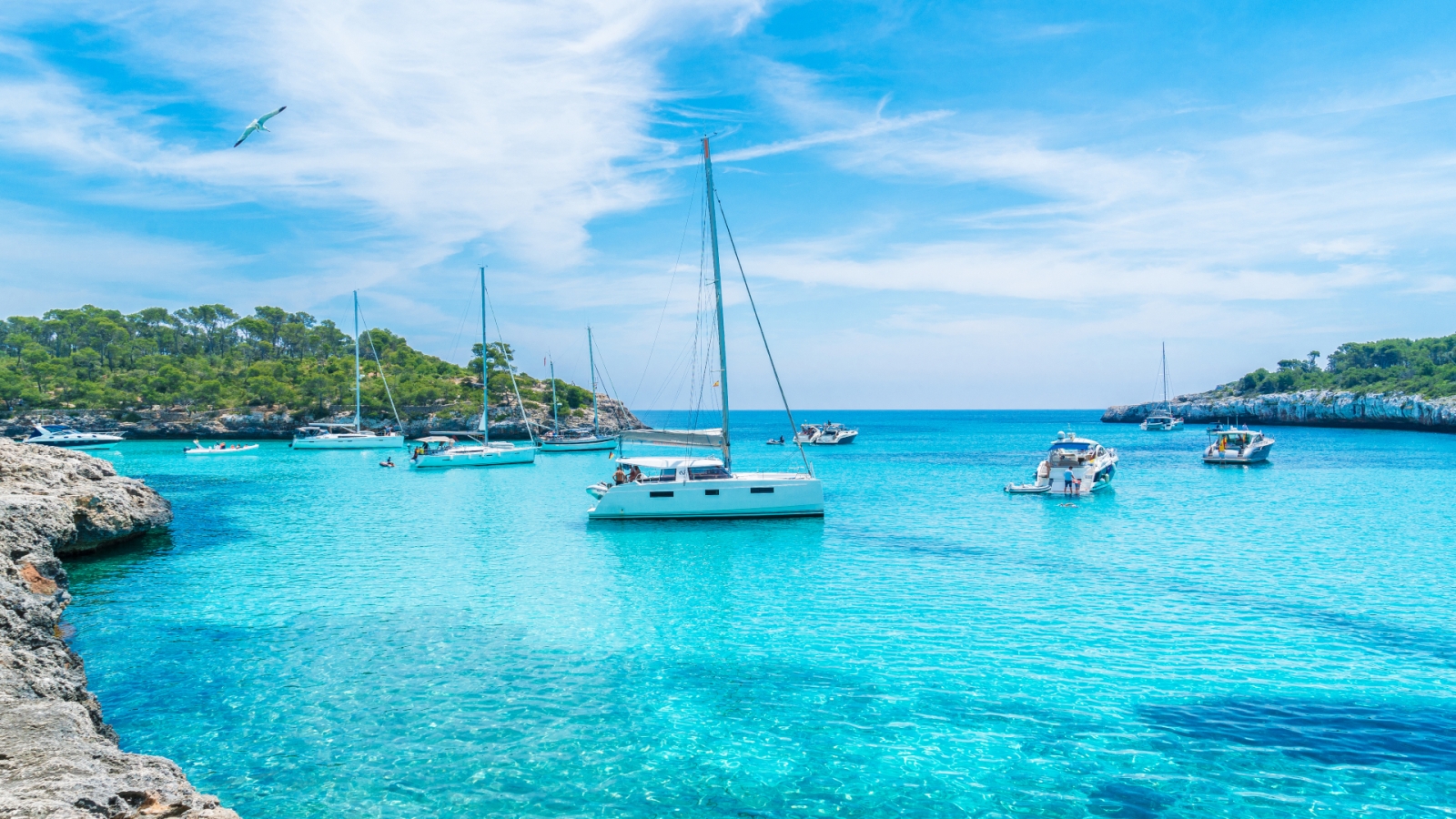 shutterstock 1253494933 - Cala Mondrago