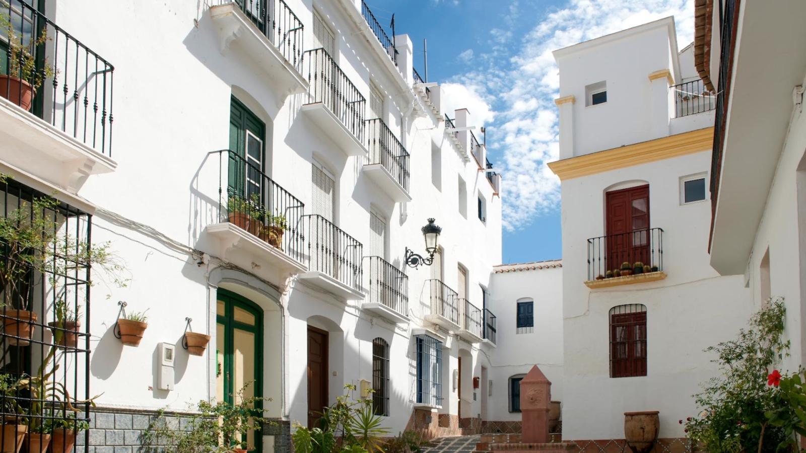 shutterstock 1608464530 - Competa, Malaga