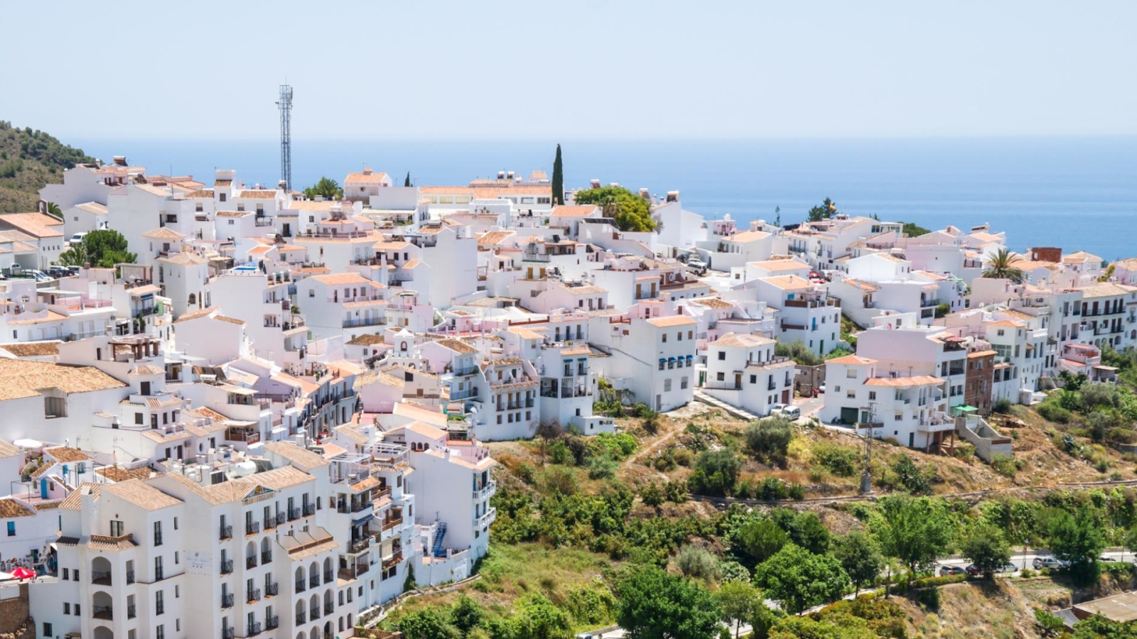 shutterstock 484075039 - Frigiliana