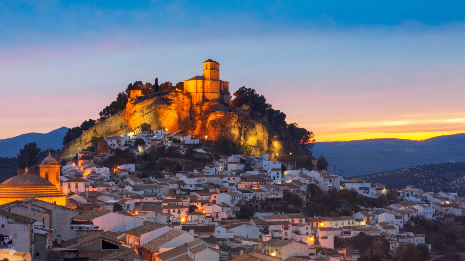 shutterstock 579415909 - Montefrío