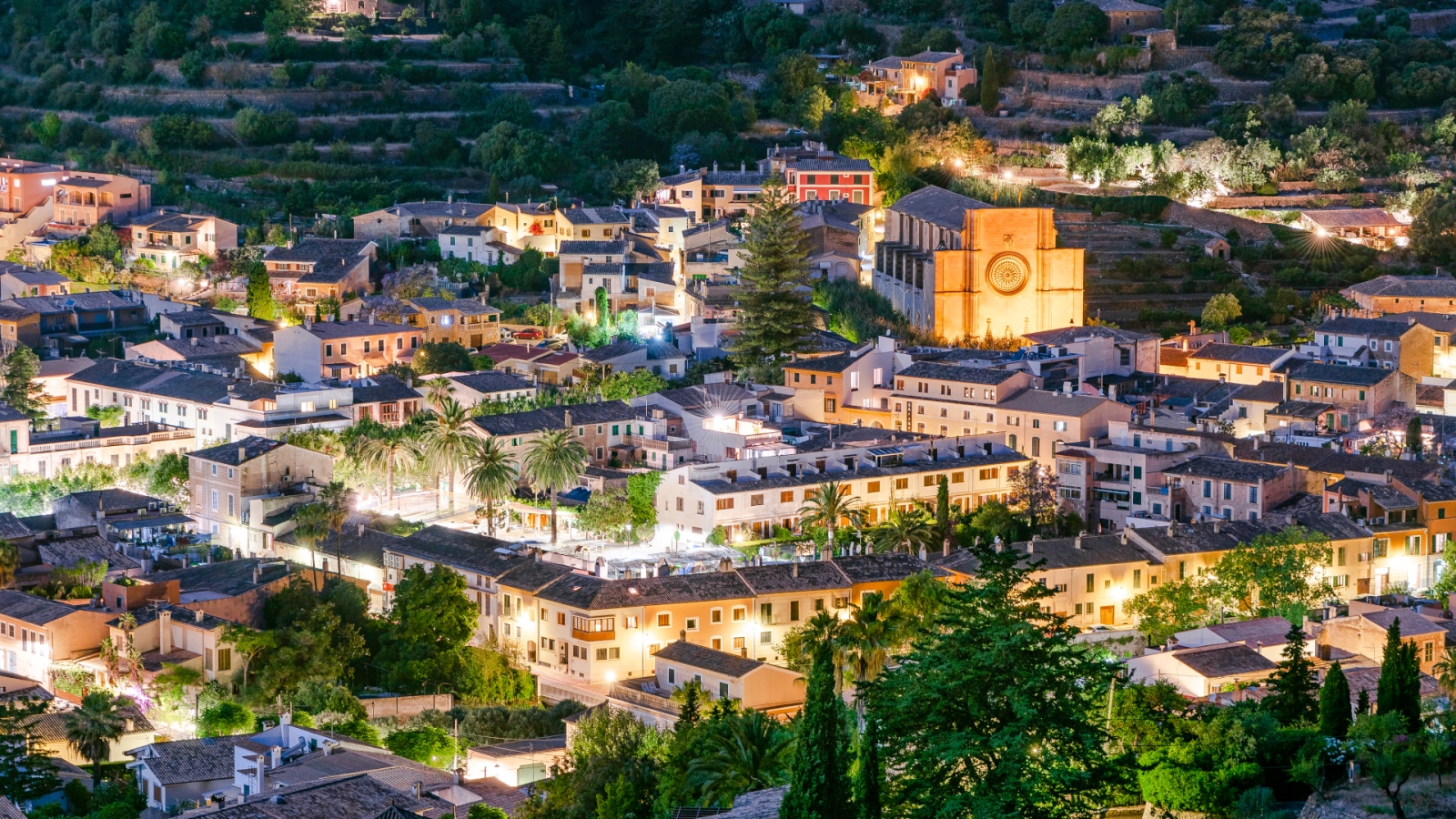 shutterstock 1133721725 - Esporles