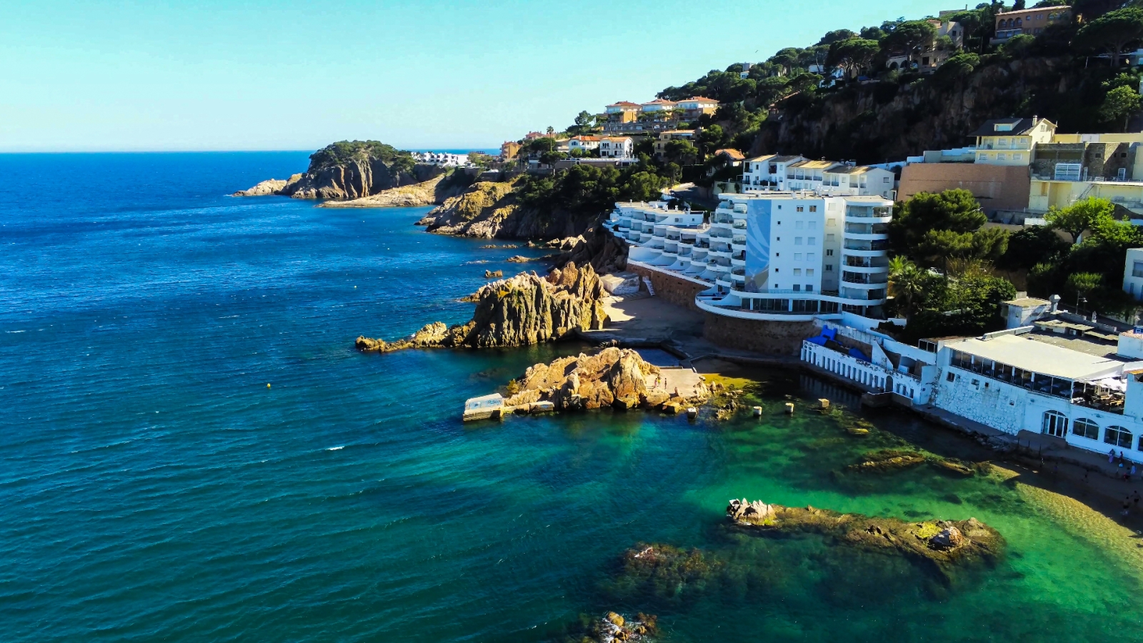 shutterstock 1424779856 - Sant Feliu de Guíxols