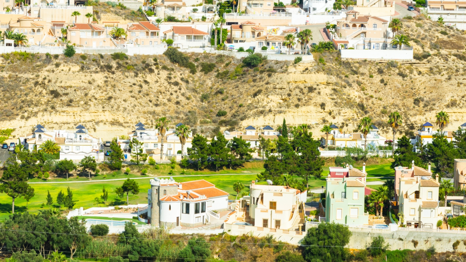 shutterstock 1490996270 - Rojales