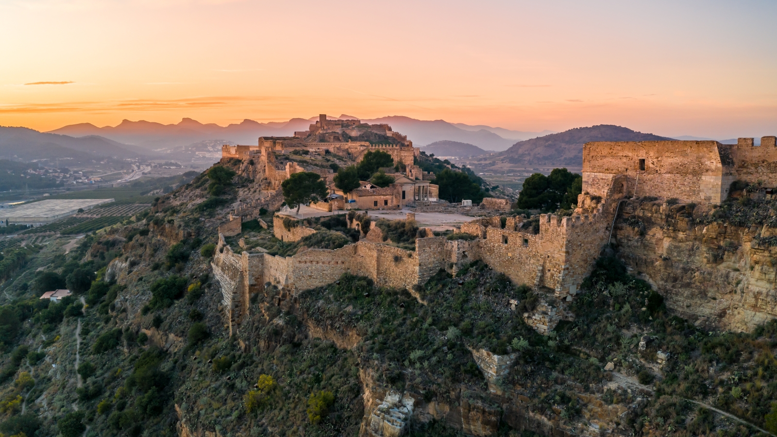 shutterstock 1634646721 - Sagunto