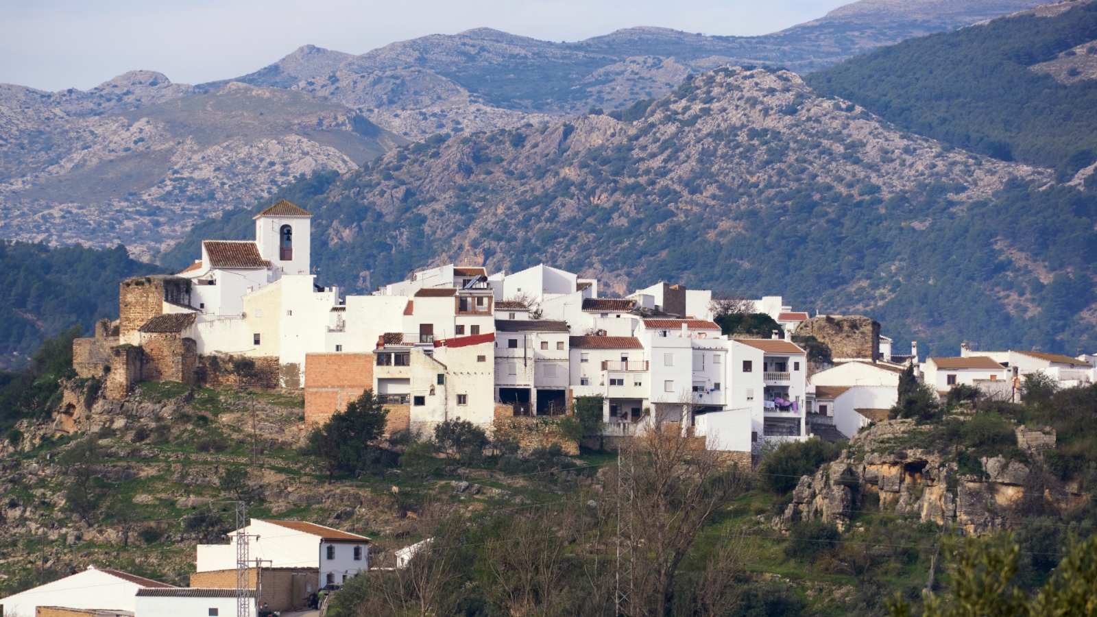 shutterstock 1922360996 - El Burgo