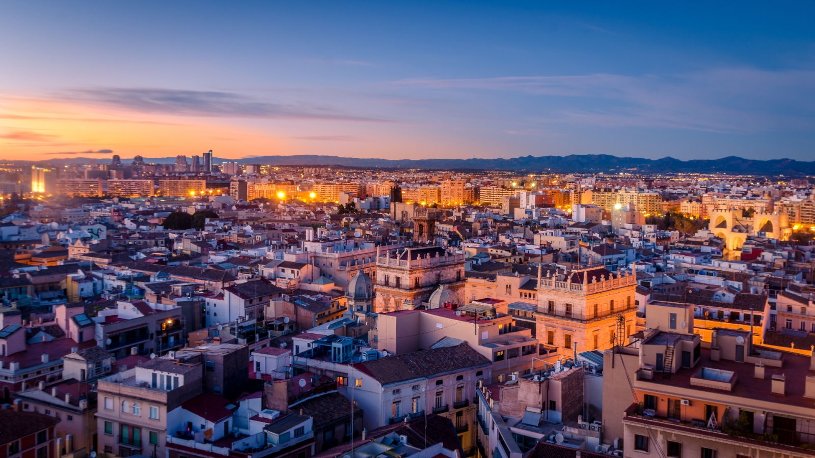 shutterstock 248812075 - Valencia