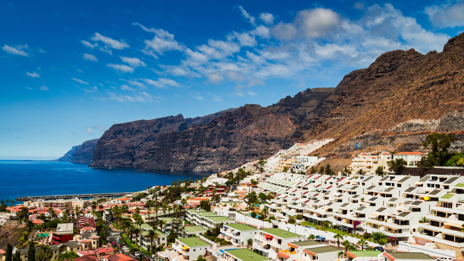 shutterstock 512474035 - Guia de Isora