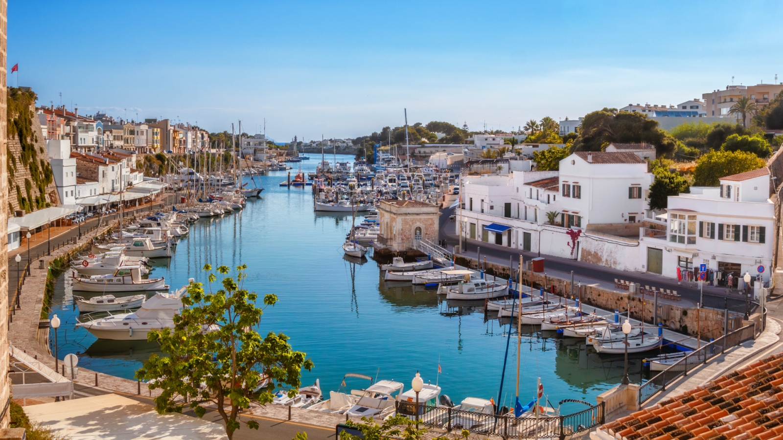 shutterstock 554710495 - Ciutadella de Menorca