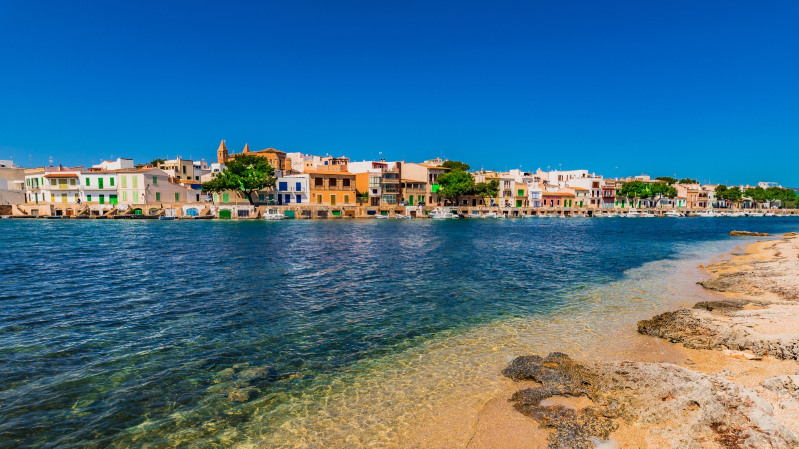 shutterstock 586519751 - Portocolom