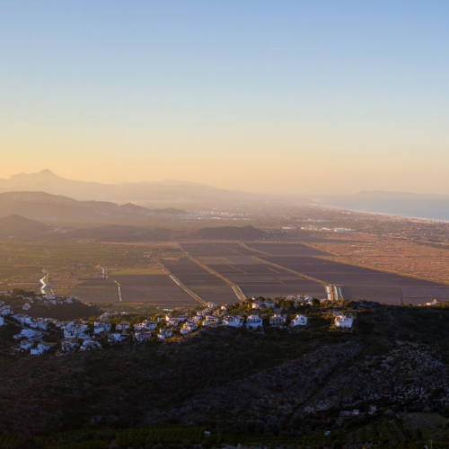 shutterstock 1362893873 - Pego, Alicante