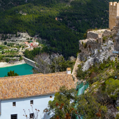 shutterstock 1070738108 - El Castell de Guadalest