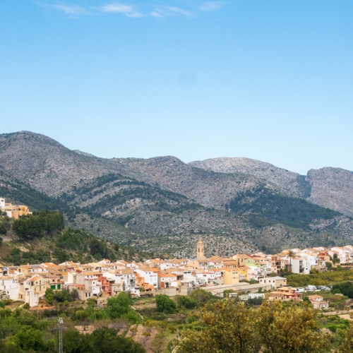 shutterstock 1949895736 - La Vall De Laguar