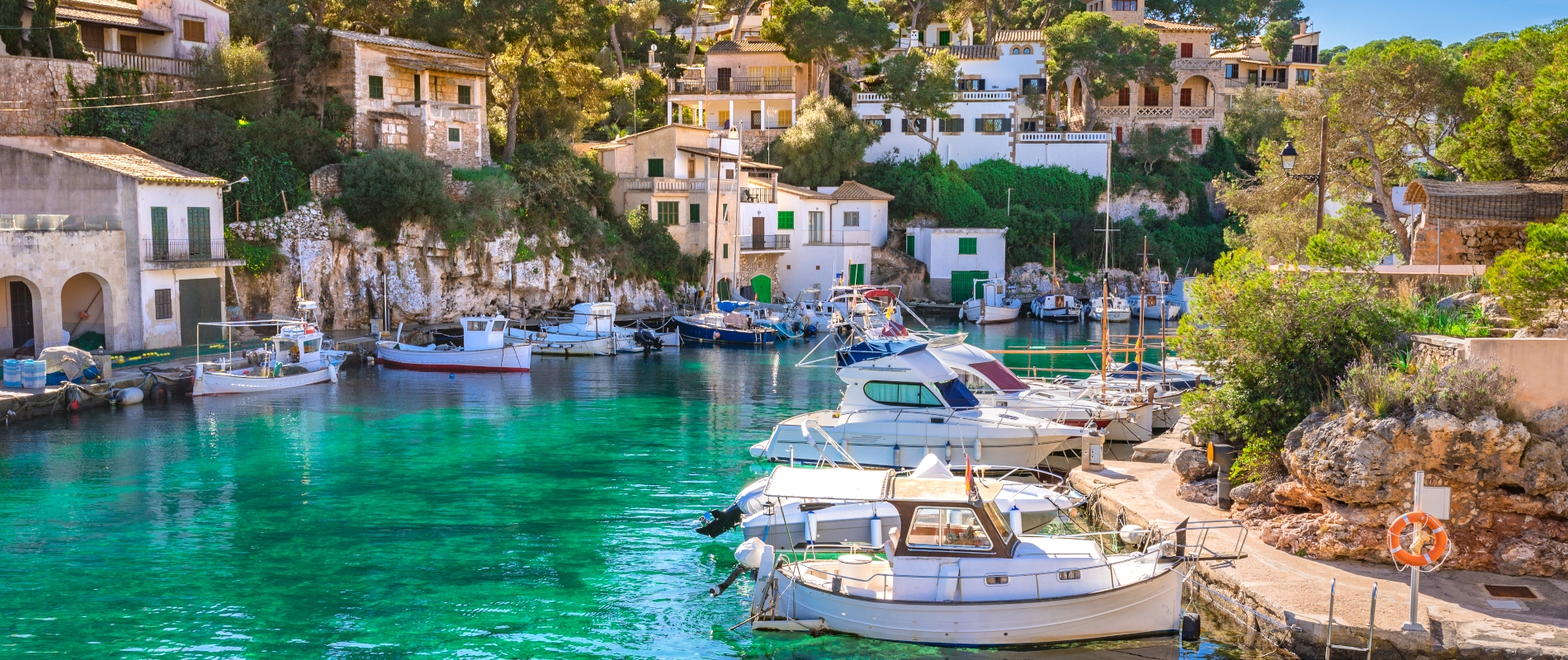 shutterstock 1192460611 - Cala Figuera, Santanyi